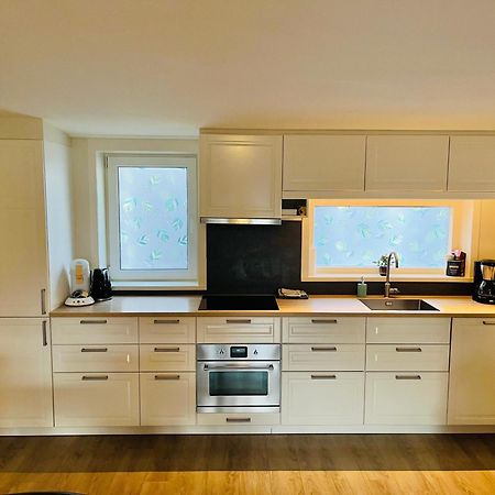 Rustig Gelegen Recreatiewoning In Zeeland Apartment Bruinisse Ngoại thất bức ảnh